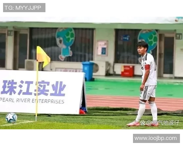 蒯纪闻再展风采梅开二度助力上海申花重燃夺冠希望