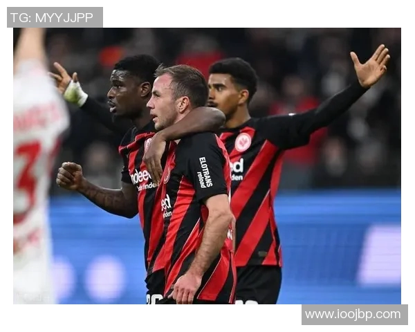 法兰克福主场大胜，德甲排名飙升至前十！