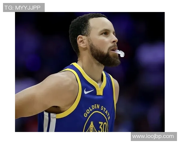 库里连续10场超过三分得分，刷新NBA历史纪录：从平凡到传奇的震撼之路