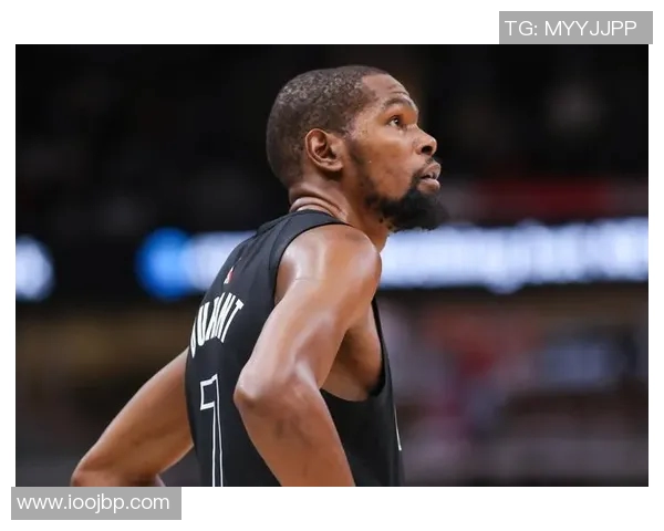 篮网换帅后首胜,杜兰特发挥出色,助球队再创辉煌 篮网换帅后首胜,杜兰特发挥出色,助球队再创辉煌